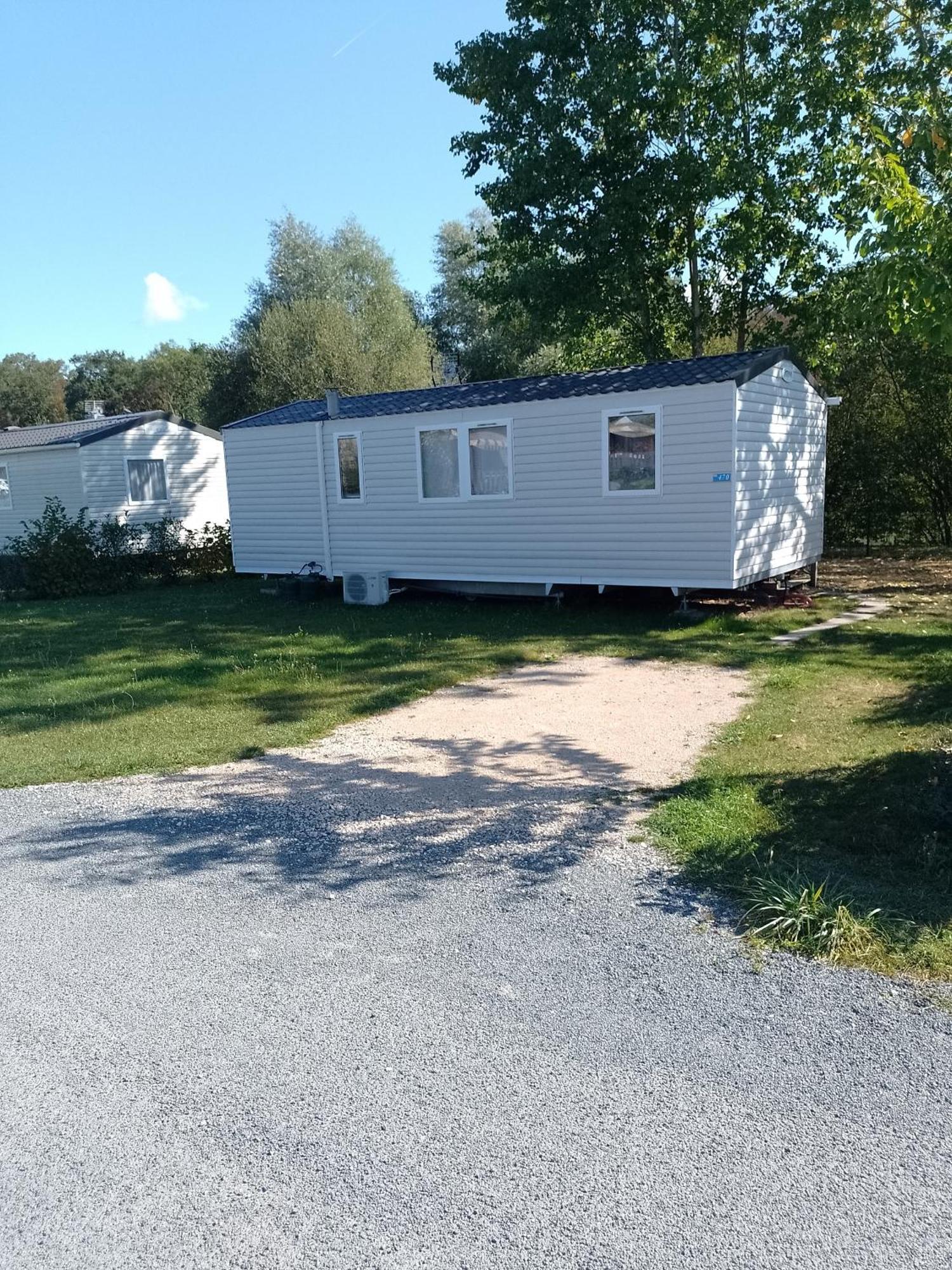 Mhvacances Louent Plusieurs Mobilhomes Dans Camping 4 Etoiles Proche Chateaux Et Zoo Beauval Onzain Exteriér fotografie
